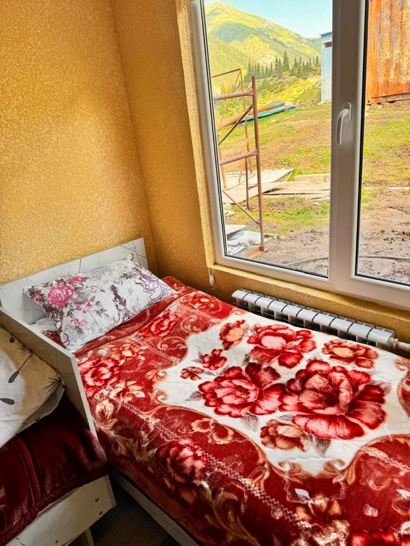 Ala-Kul Guesthouse In Altyn-Arashan Karakol Ngoại thất bức ảnh